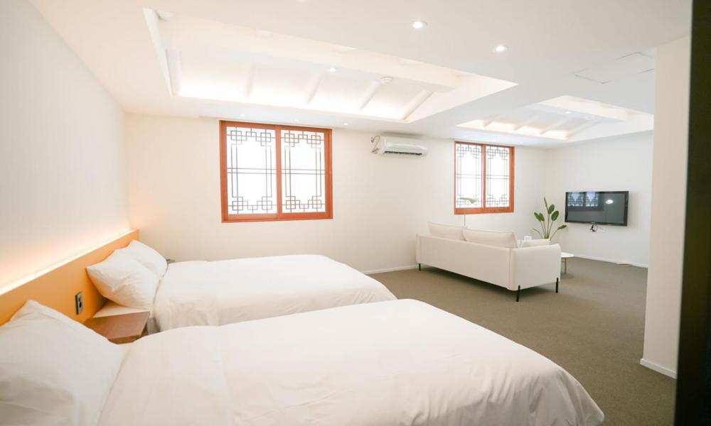 Hotelarrive Jeonju Sihwayeonpung Eksteriør bilde